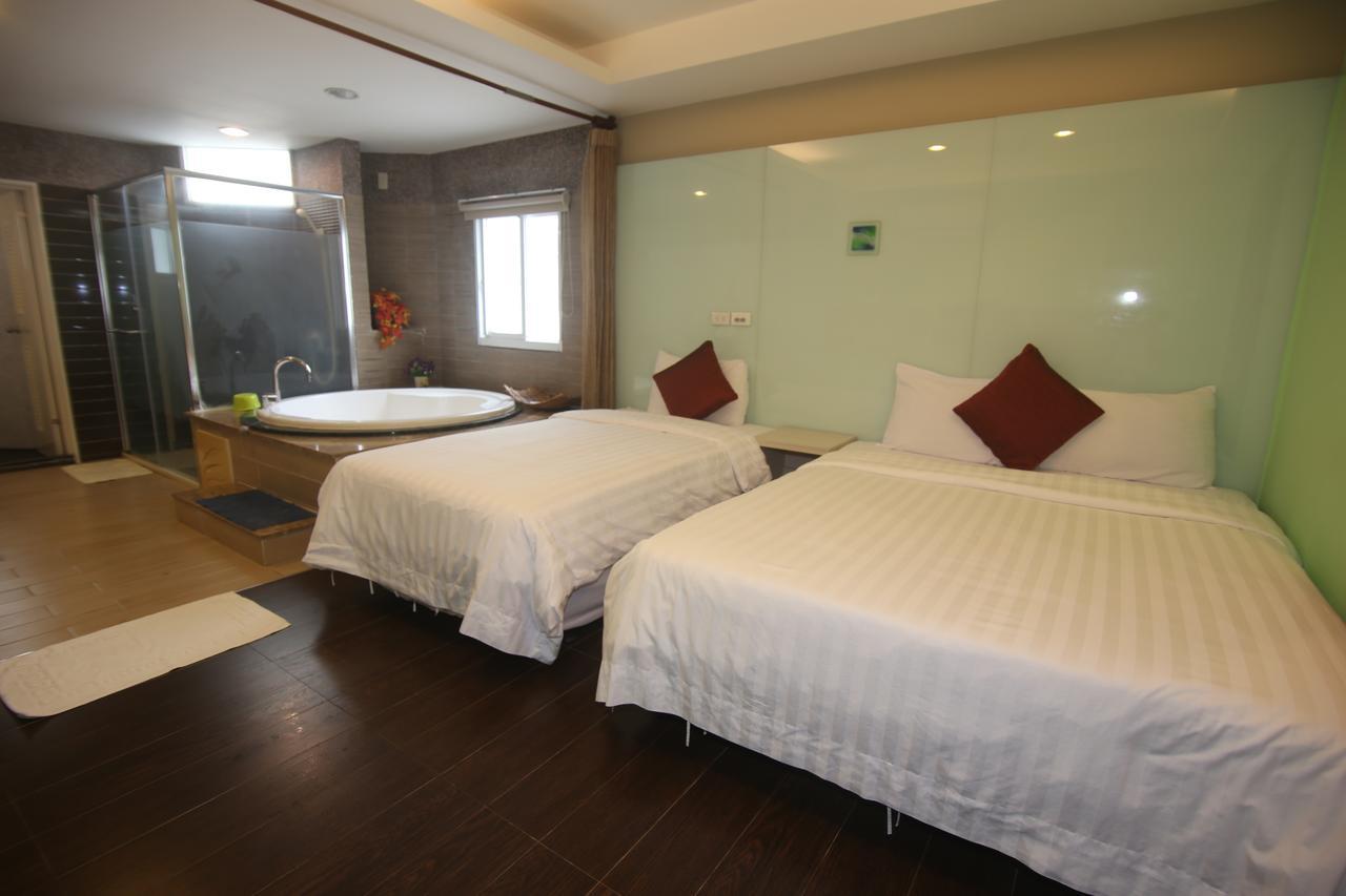 Kenting Waterfront Hotel Exterior photo